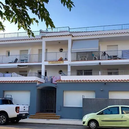 Aquarium 100 M2 Next To The Ρόζες